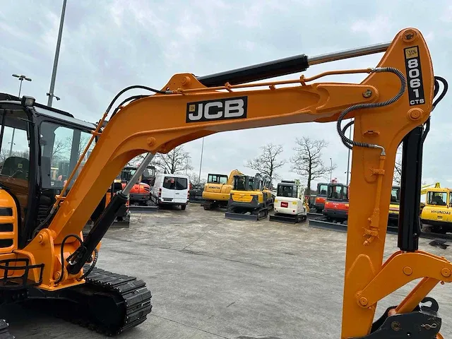 Jcb - 8061 cts - midigraafmachine - 2012 - afbeelding 3 van  41