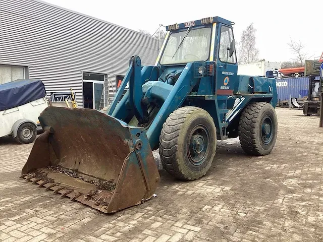 Jcb 413 shovel - afbeelding 1 van  15