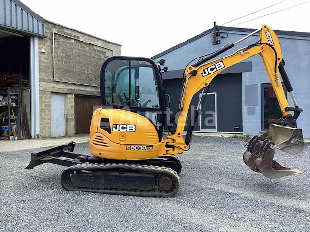 Jcb 8030 zts minigraafmachine - 2010 - 2.288 uur - afbeelding 3 van  10