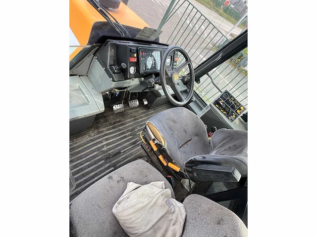 Jcb fasttrac - 155-65 - 4-wheel drive tractor - 1995 - afbeelding 25 van  25