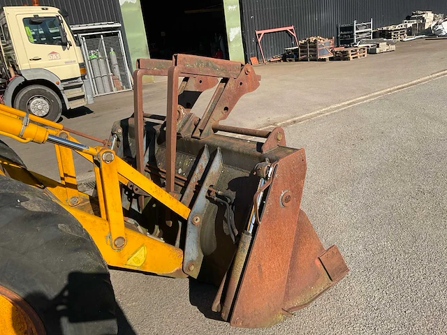 Jcb graaflaadmachine - afbeelding 13 van  14