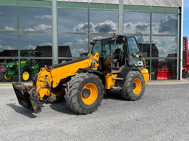 Jcb tm320s agri telescopisch - afbeelding 1 van  37