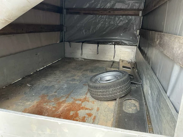 Jcs man350 aanhangwagen met kipfunctie - afbeelding 3 van  12