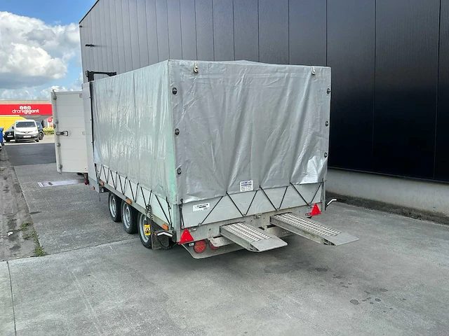 Jcs man350 aanhangwagen met kipfunctie - afbeelding 8 van  12