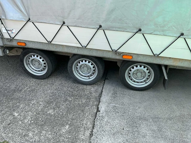 Jcs man350 aanhangwagen met kipfunctie - afbeelding 9 van  12