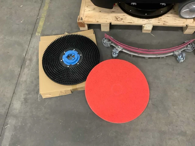 Jd - clean d6 - zelfrijdende veegmachine - afbeelding 2 van  14