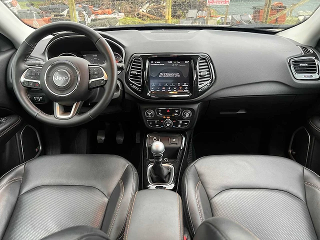 Jeep - 2018 - compass - mjd limited - personenauto - afbeelding 9 van  24