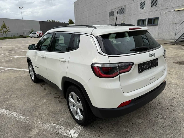 Jeep - 2018 - compass - personenauto - afbeelding 5 van  23