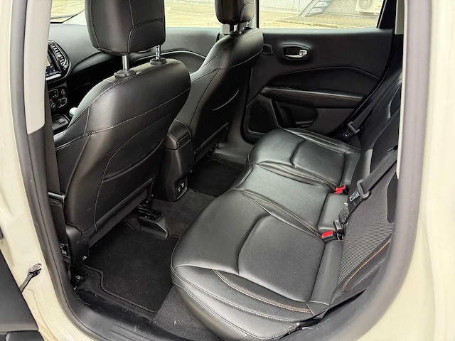 Jeep - 2018 - compass - personenauto - afbeelding 7 van  23