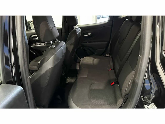 Jeep - 2019 - renegade - personenauto - afbeelding 10 van  41