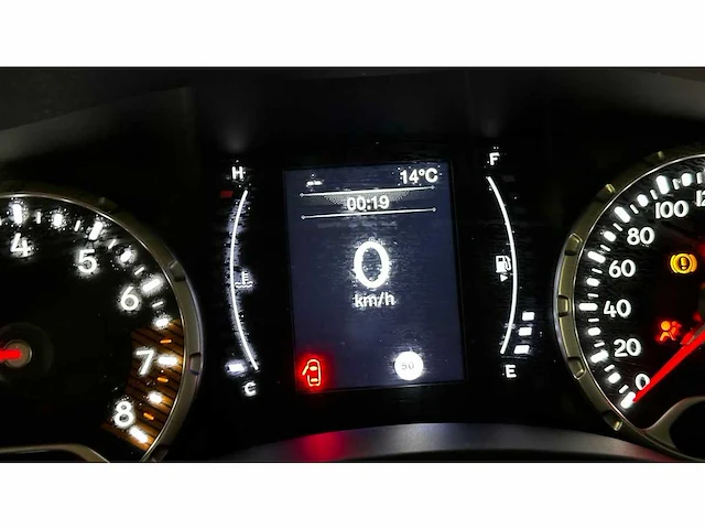 Jeep - 2019 - renegade - personenauto - afbeelding 25 van  41