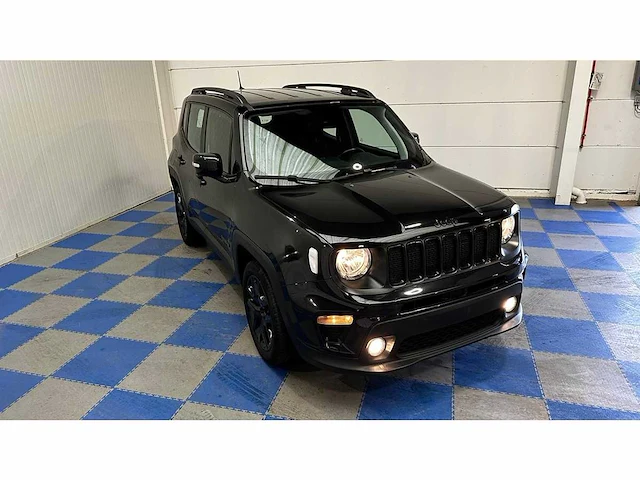 Jeep - 2019 - renegade - personenauto - afbeelding 28 van  41