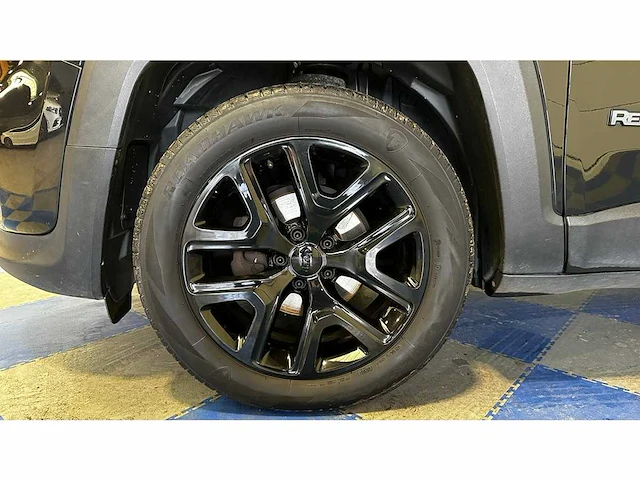 Jeep - 2019 - renegade - personenauto - afbeelding 29 van  41