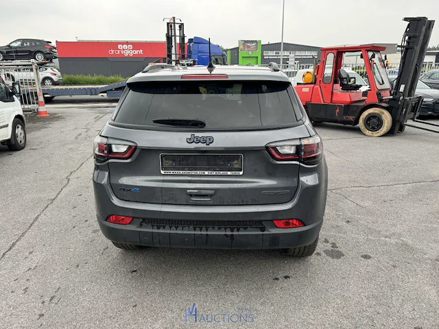 Jeep - 2022 - afbeelding 8 van  12