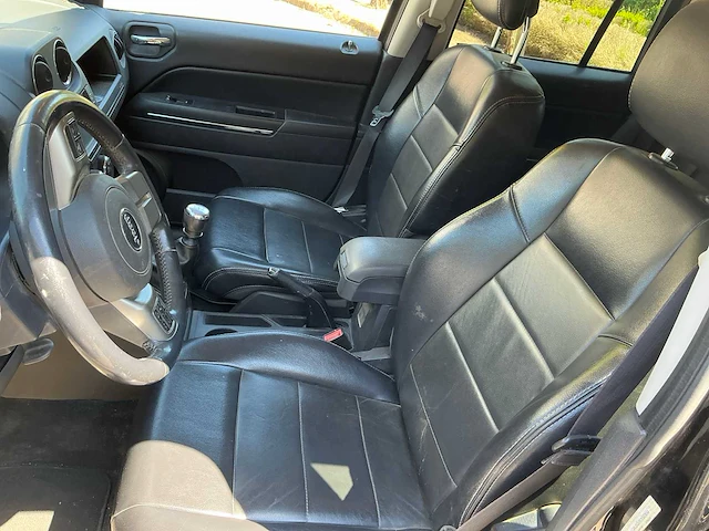Jeep compass personenauto - afbeelding 9 van  35