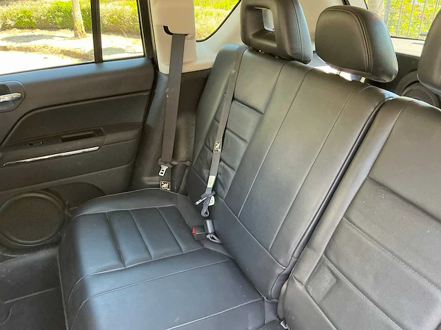 Jeep compass personenauto - afbeelding 17 van  35