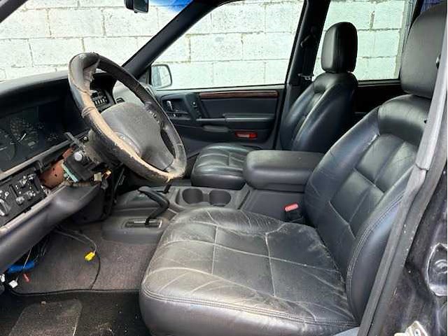 Jeep grand cherokee - 5.2i v8 limited - afbeelding 16 van  17