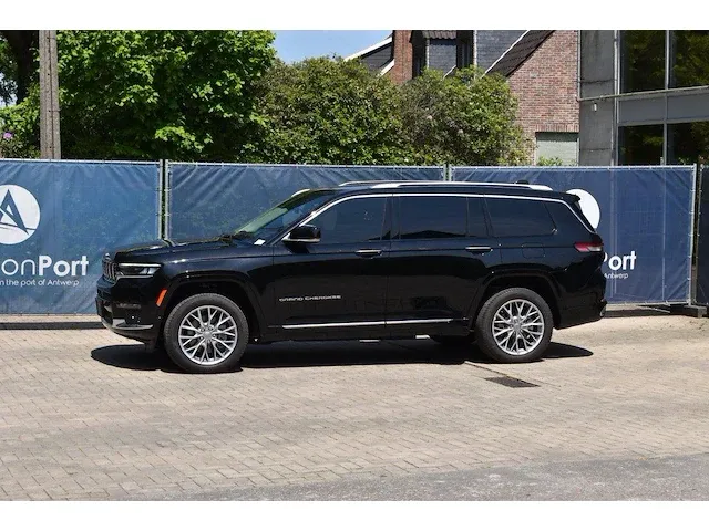 Jeep grand cherokee 4x4 summit 5.7l benzine 2022 - afbeelding 1 van  1