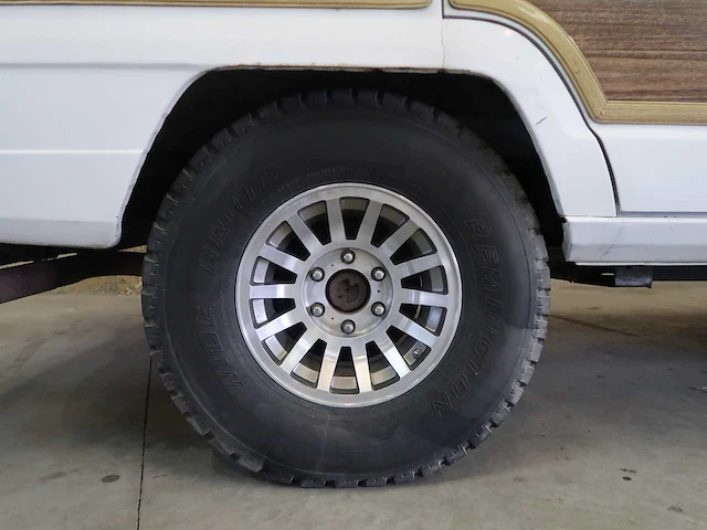Jeep grand wagoneer - afbeelding 14 van  73