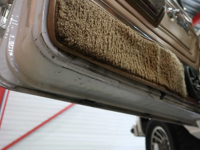 Jeep grand wagoneer - afbeelding 40 van  73