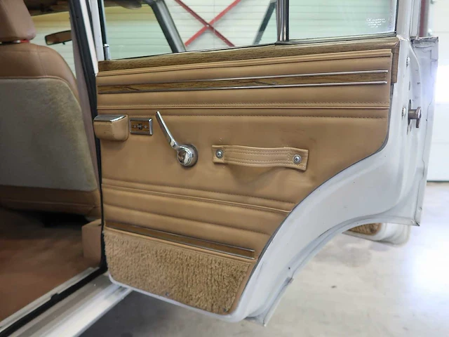 Jeep grand wagoneer - afbeelding 45 van  73