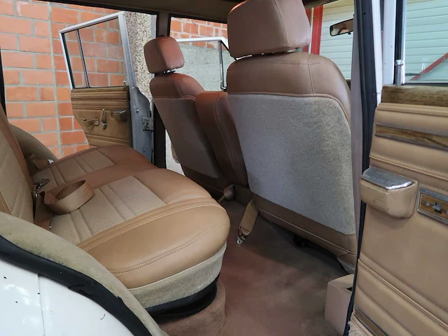 Jeep grand wagoneer - afbeelding 51 van  73