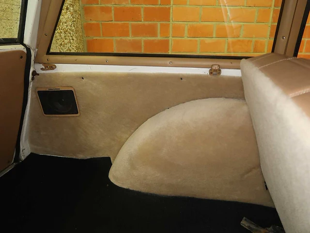 Jeep grand wagoneer - afbeelding 65 van  73