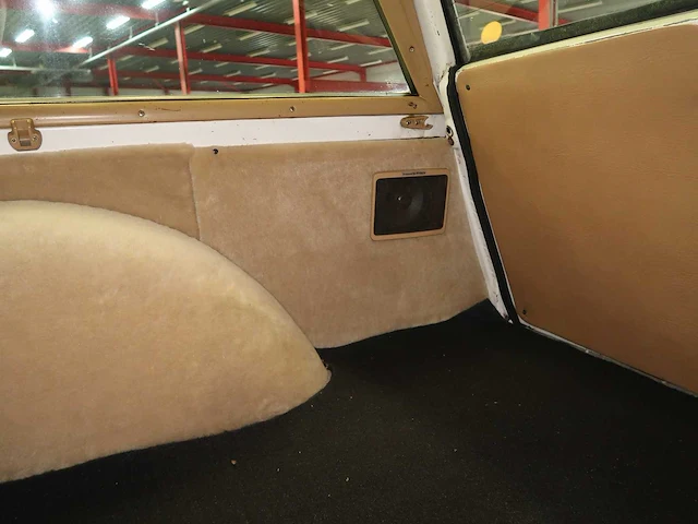 Jeep grand wagoneer - afbeelding 68 van  73