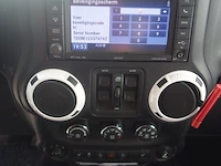 Jeep wrangler - afbeelding 4 van  14