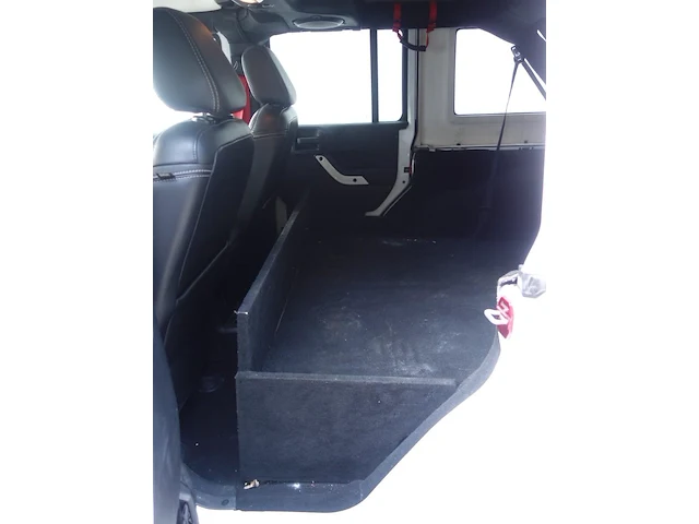 Jeep wrangler - afbeelding 14 van  14