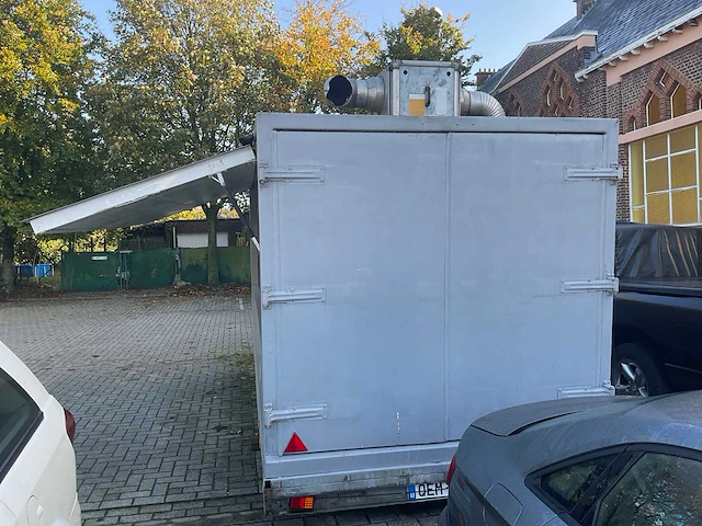 Jek mobiele frituur - afbeelding 33 van  36