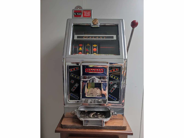 Jennings - 1966 - galaxy - slotmachine - afbeelding 8 van  16