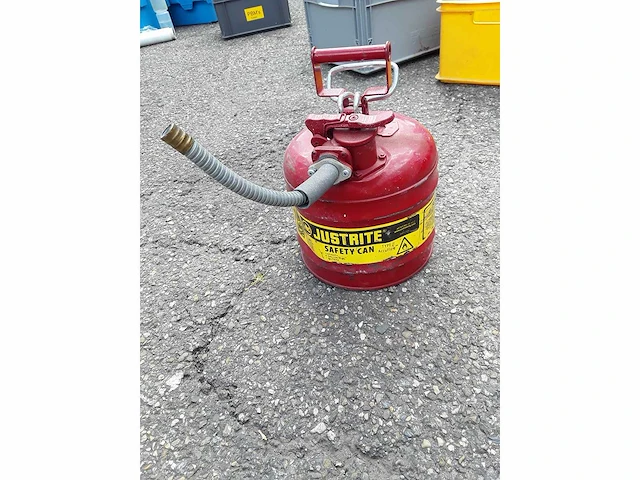 Jerrycan - afbeelding 1 van  2
