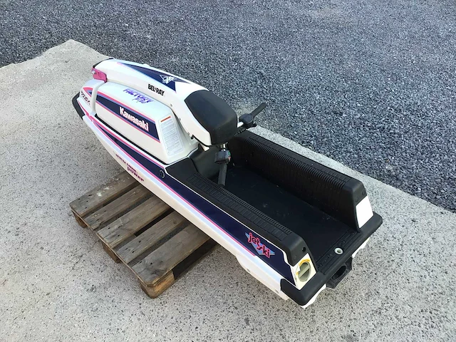 Jetski kawasaki 550 - afbeelding 2 van  5