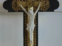 Jezus aan het kruis h= 56cm - afbeelding 2 van  5