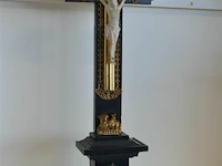 Jezus aan het kruis h= 56cm - afbeelding 4 van  5