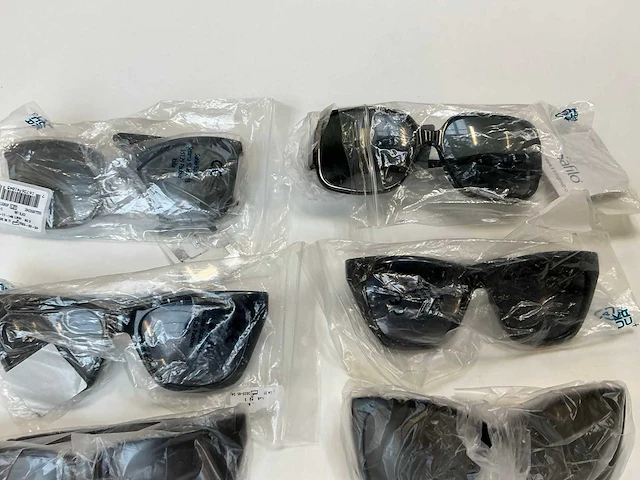 Jimmy choo zonnebril (15x) - afbeelding 5 van  8