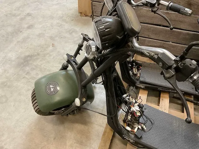 Jinyi jy-es057 e-scooter (2x) - afbeelding 12 van  18