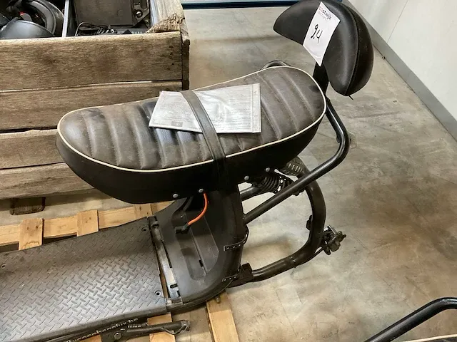 Jinyi jy-es057 e-scooter (2x) - afbeelding 14 van  18