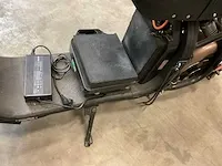 Jinyi jy-es057 e-scooter - afbeelding 11 van  14