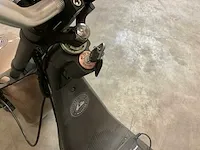 Jinyi jy-es057 e-scooter - afbeelding 13 van  14