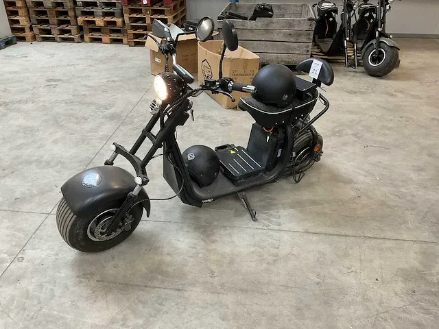 Jinyi jy-es057 e-scooter - afbeelding 1 van  16