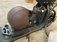 Jinyi jy-es057 e-scooter - afbeelding 13 van  16