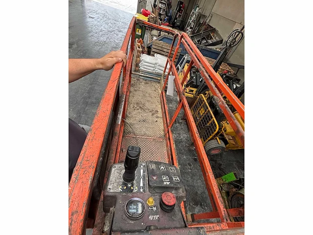 Jlg - 1998 - 2033e - hoogwerker - afbeelding 6 van  9