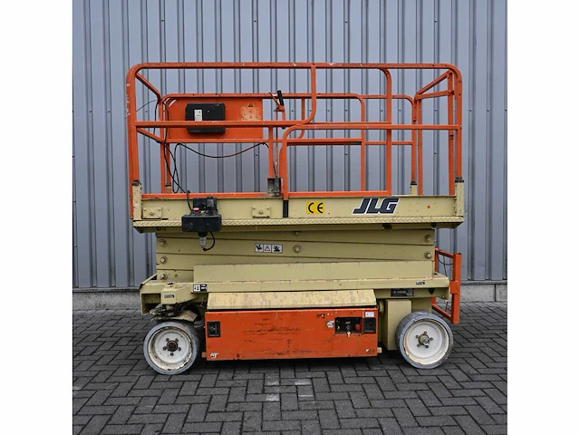 Jlg - 1998 - 2646 - hoogwerker - afbeelding 1 van  14