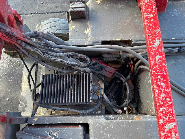 Jlg - 2005 - 1930e - schaarlift - afbeelding 6 van  26