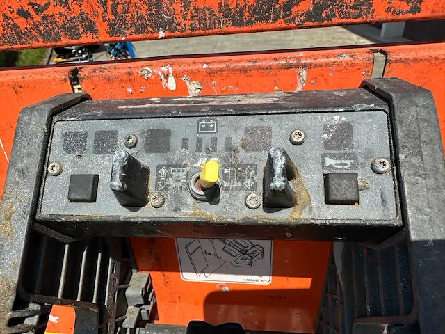 Jlg - 2006 - 1930es - schaarlift - afbeelding 5 van  37