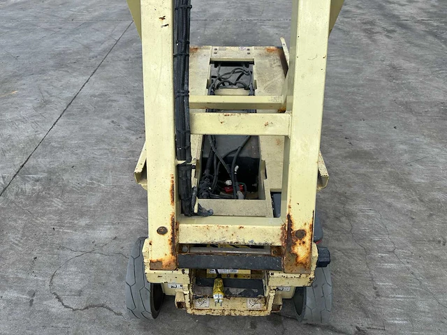 Jlg - 2006 - 1930es - schaarlift - afbeelding 28 van  37