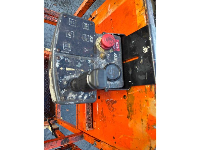 Jlg - 2033e - aerial work platforms - 1997 - afbeelding 6 van  10