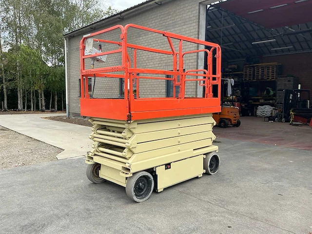 Jlg 3246-e2 schaarlift - afbeelding 1 van  17